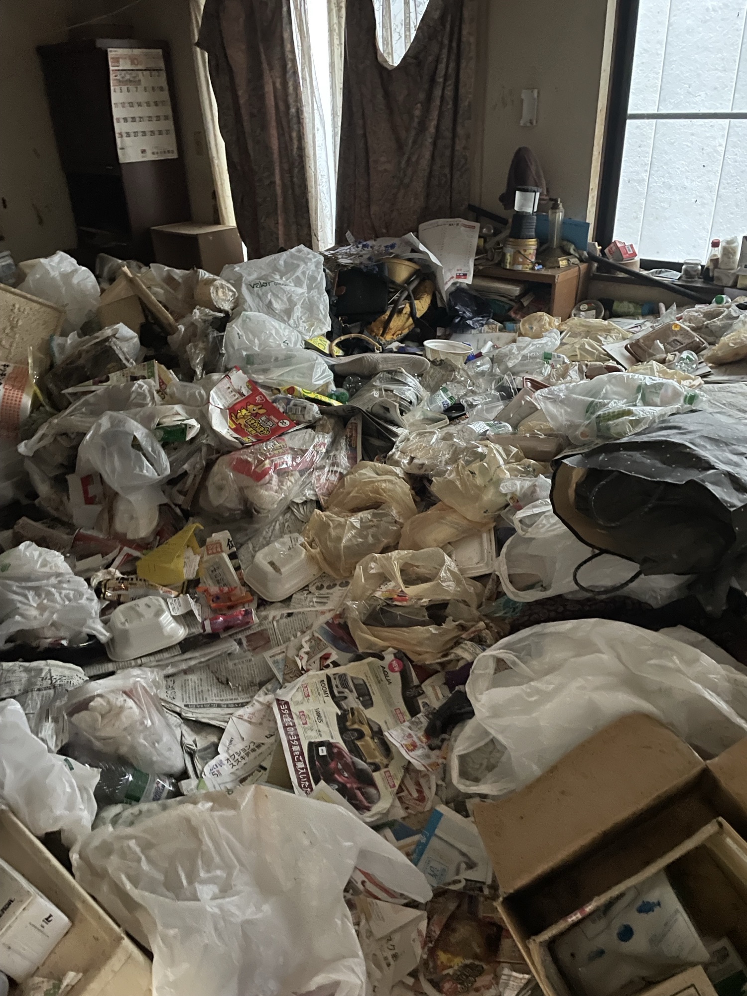 愛知県一宮市 ゴミ屋敷 片付け 作業前