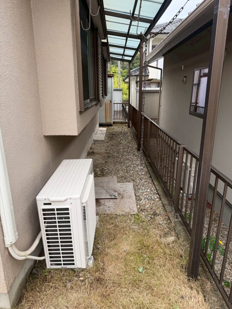 岐阜県可児市 草刈り 作業後 建物側面